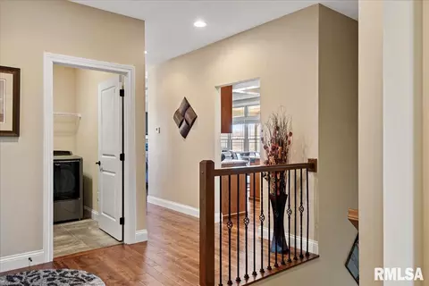 Entry Way - 5716 Kelley Pointe Dr, Springfield, IL 62711 photo 3 of 4