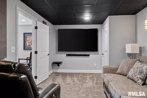 Living - 5716 Kelley Pointe Dr, Springfield, IL 62711 photo 15 of 15