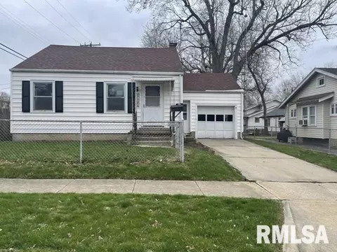 1131 W Marietta St, Decatur, IL 62522