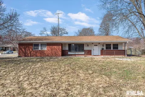 255 W Lake Shore Dr, Springfield, IL 62703