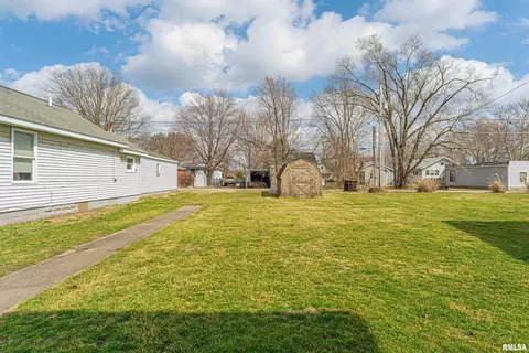 816 Pulaski St, Lincoln, IL 62656 photo 26