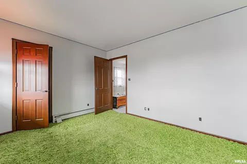 816 Pulaski St, Lincoln, IL 62656 photo 16