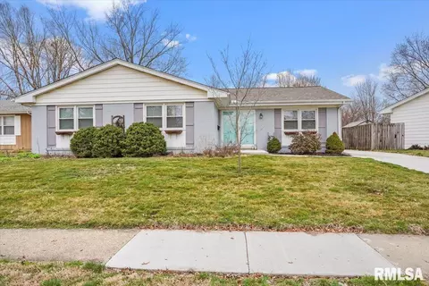 51 Andover Dr, Springfield, IL 62711
