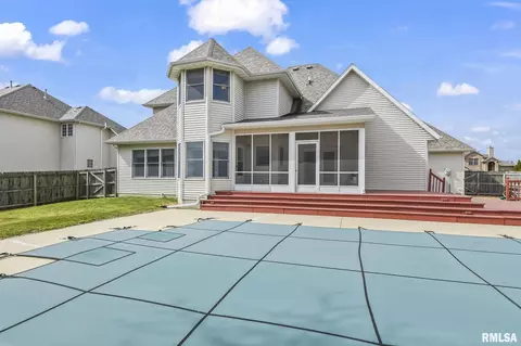 Exterior - 2616 Dickens, Springfield, IL 62711 photo 6 of 7