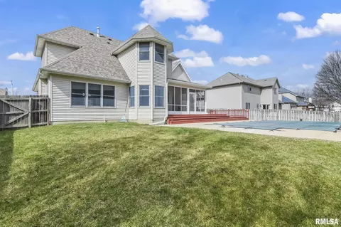 Exterior - 2616 Dickens, Springfield, IL 62711 photo 5 of 7