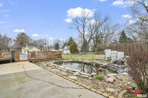 525 Blackburn St, Riverton, IL 62561 photo 28