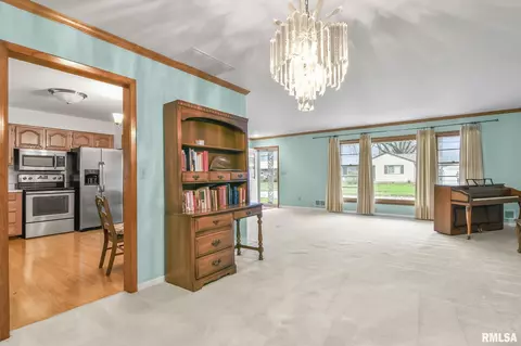 Other - 48 Glen Aire Dr, Springfield, IL 62703 photo 5 of 15