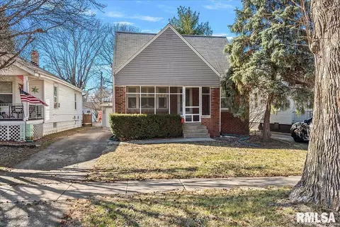 2325 S Lowell Ave, Springfield, IL 62704