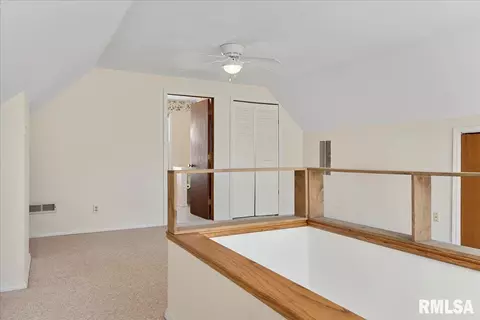 2325 S Lowell Ave, Springfield, IL 62704 photo 21