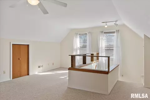 2325 S Lowell Ave, Springfield, IL 62704 photo 22
