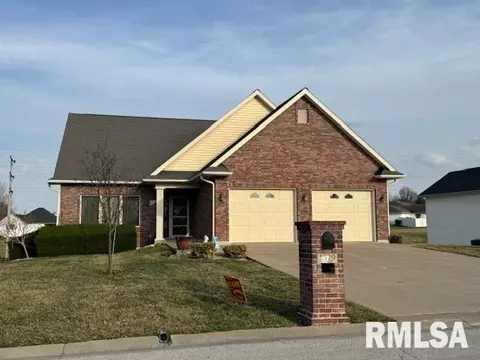 1329 Cadbury Rdg, Quincy, IL 62305