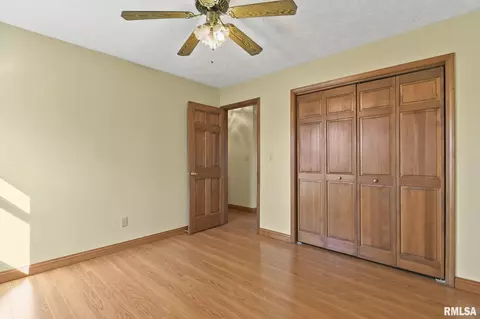 Bedroom - 104 Argenta Dr, Springfield, IL 62704 photo 2 of 2