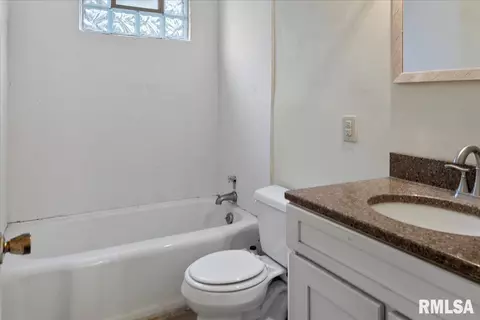 2 Long Bay Dr, Springfield, IL 62712 photo 23