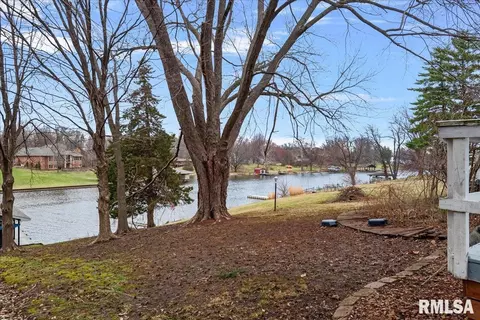 2 Long Bay Dr, Springfield, IL 62712 photo 32