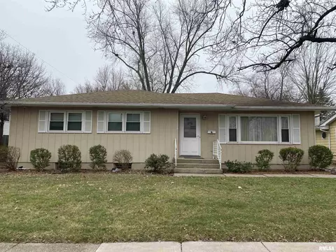 2208 W Lawrence Ave, Springfield, IL 62704