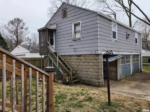2013 S Spring St, Springfield, IL 62704 photo 9