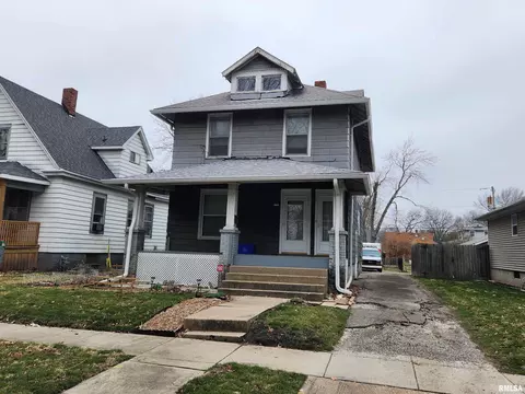 2013 S Spring St, Springfield, IL 62704