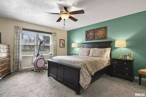 Bedroom - 3300 Blueberry Ln, Springfield, IL 62711 photo 1 of 7