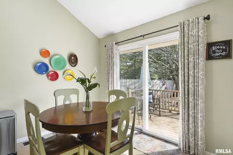 Dining - 3300 Blueberry Ln, Springfield, IL 62711 photo 1 of 2