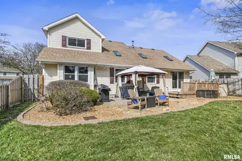 Exterior - 3300 Blueberry Ln, Springfield, IL 62711 photo 5 of 5