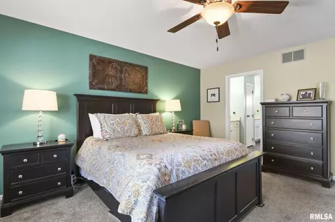 Bedroom - 3300 Blueberry Ln, Springfield, IL 62711 photo 2 of 7