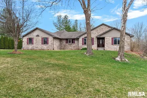 8830 River Birch Rd, Dawson, IL 62520