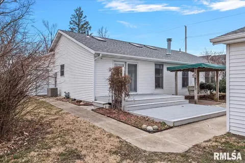 413 W Mulberry Street A, Chatham, IL 62629 photo 36