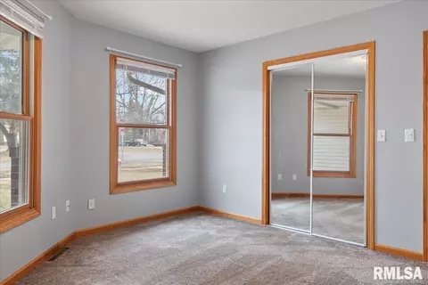 413 W Mulberry Street A, Chatham, IL 62629 photo 27