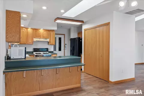 413 W Mulberry Street A, Chatham, IL 62629 photo 11