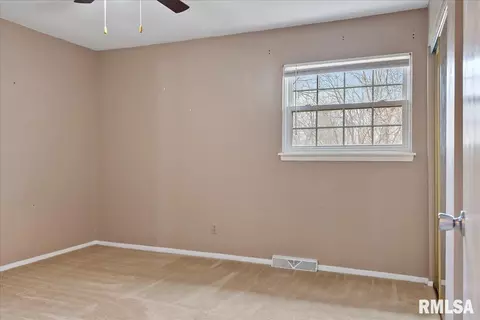 2930 Carriage Ln, Springfield, IL 62707 photo 13