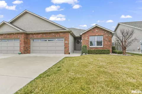 3310 Lakemere Dr, Springfield, IL 62711 photo 2