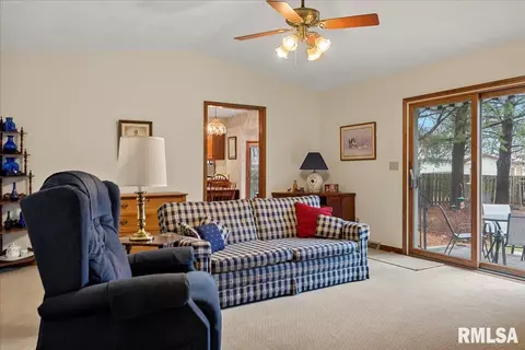 2521 Lindbergh Blvd, Springfield, IL 62704 photo 16