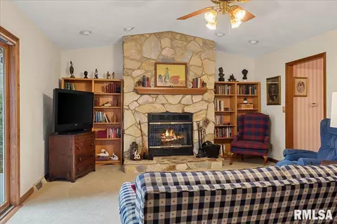 2521 Lindbergh Blvd, Springfield, IL 62704 photo 17