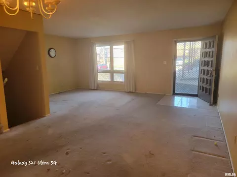 1902 Jeanette Ln, Springfield, IL 62702 photo 3