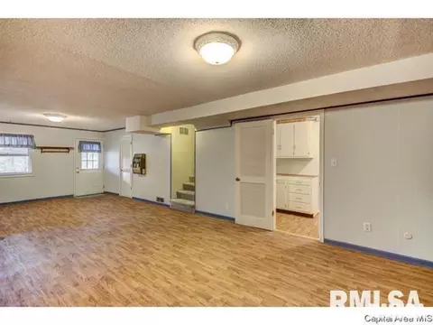 1902 Jeanette Ln, Springfield, IL 62702 photo 8