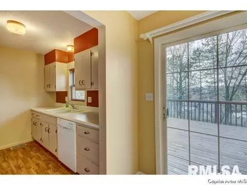 1902 Jeanette Ln, Springfield, IL 62702 photo 7