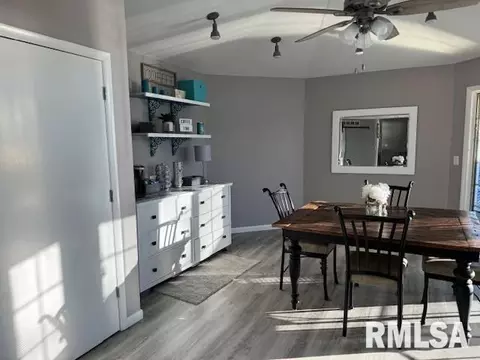 Dining - 30384 Cypress Ln, Girard, IL 62640 photo 3 of 4