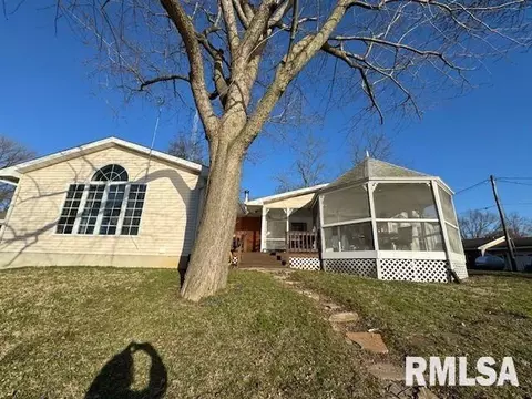 Exterior - 30384 Cypress Ln, Girard, IL 62640 photo 10 of 10