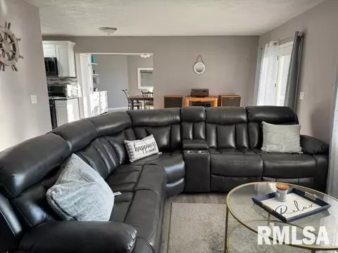 Living - 30384 Cypress Ln, Girard, IL 62640 photo 2 of 3