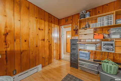 109 Logan St, Emden, IL 62635 photo 14