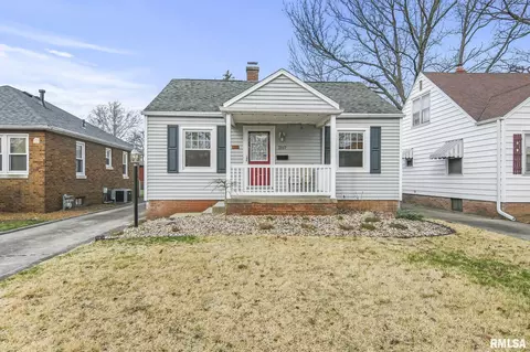 2117 Marland St, Springfield, IL 62702 photo 2