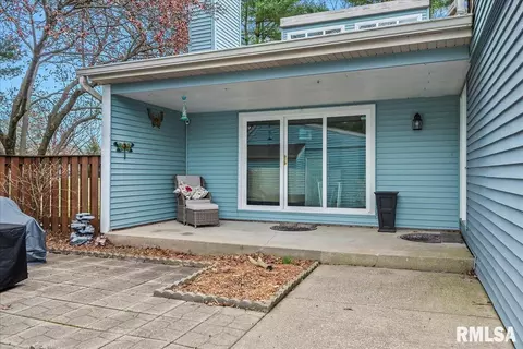 69 Country Pl, Springfield, IL 62703 photo 3