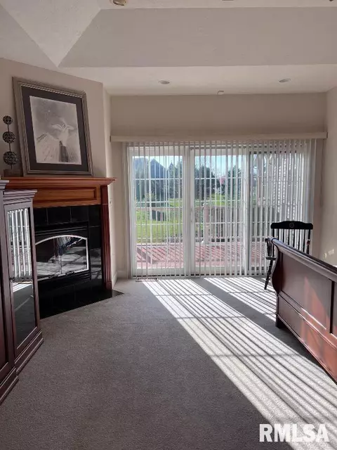 Other - 3408 Embassy Dr, Springfield, IL 62711 photo 7 of 10