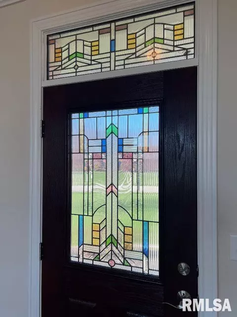 Entry Way - 3408 Embassy Dr, Springfield, IL 62711 photo 2 of 3