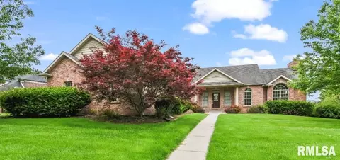 3408 Embassy Dr, Springfield, IL 62711