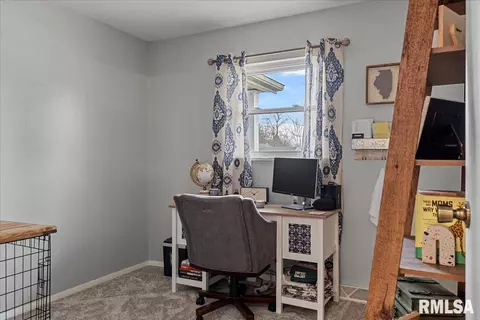 2405 Sutherland Dr, Springfield, IL 62702 photo 18