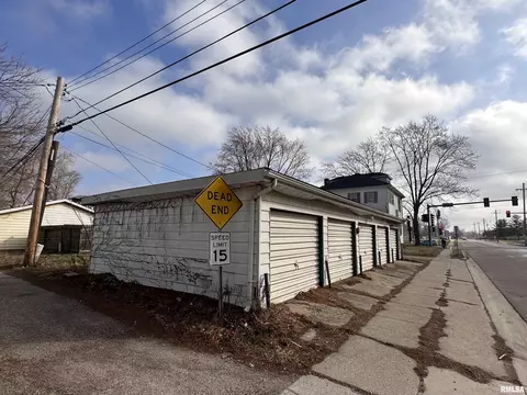 1401 N 9th St, Springfield, IL 62702 photo 8