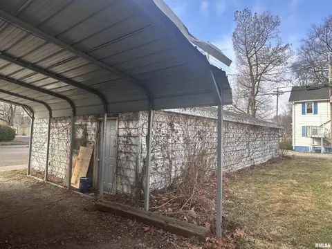 1401 N 9th St, Springfield, IL 62702 photo 9