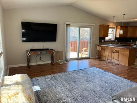 4800 Savoy Dr, Springfield, IL 62711 photo 5