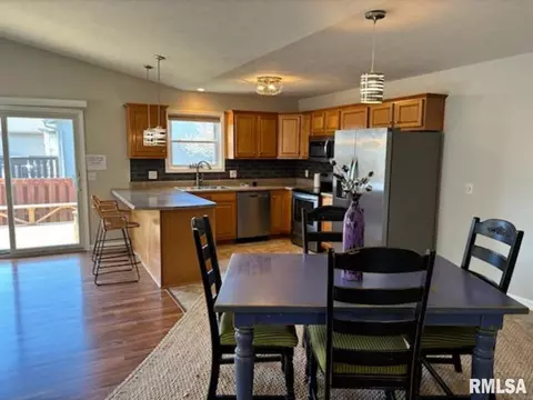 4800 Savoy Dr, Springfield, IL 62711 photo 6